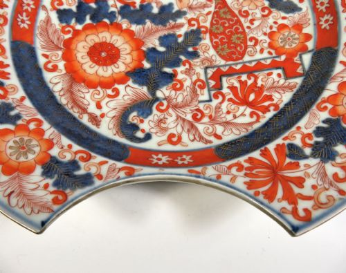 JAPANESE 18TH C IMARI BARBERS BOWL - ADDITIONAL PHOTO 2
