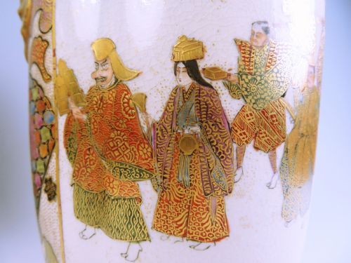 PAIR JAPANESE LOBED SATSUMA VASES DAIMYO PROCESSION - ADDITIONAL PHOTO 3