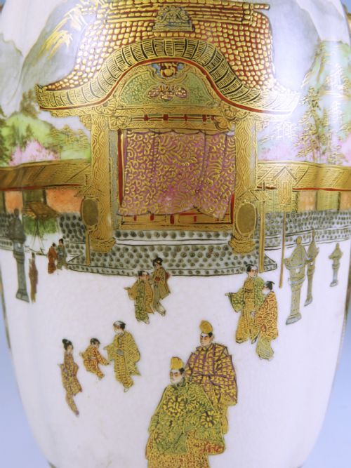 PAIR JAPANESE LOBED SATSUMA VASES DAIMYO PROCESSION - ADDITIONAL PHOTO 8