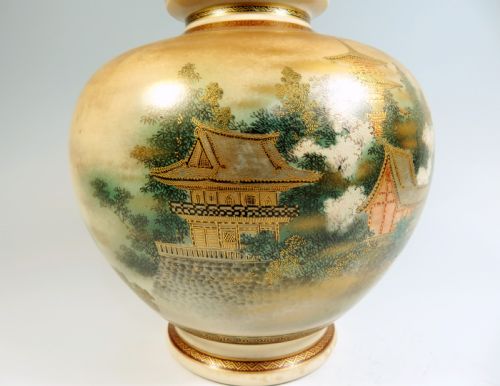 JAPANESE SATSUMA POTTERY VASE OF KIYOMIZU DERA - ADDITIONAL PHOTO 3