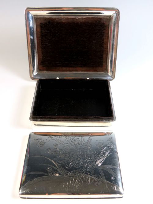 JAPANESE MEIJI PERIOD SILVER BOX AND TRAY - ADDITIONAL PHOTO 8