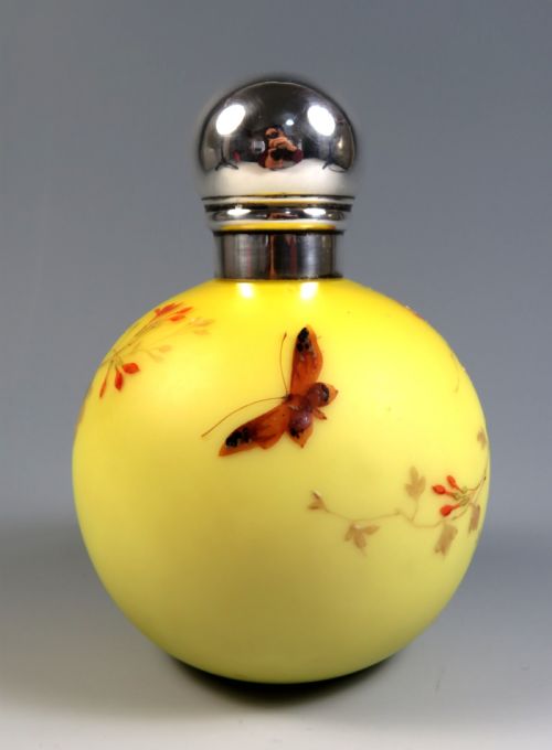 LARGE THOMAS WEBB SILVER TOPPED GLASS SCENT BOTTLE - ADDITIONAL PHOTO 2