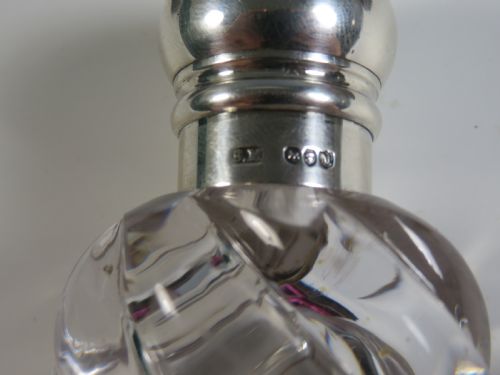 SAMPSON MORDAN SILVER SWIRL GLASS SCENT BOTTLE - ADDITIONAL PHOTO 10