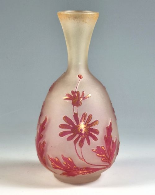 french saint louis cameo glass vase - CATEGORY: ANTIQUE GLASS - DATED 1900