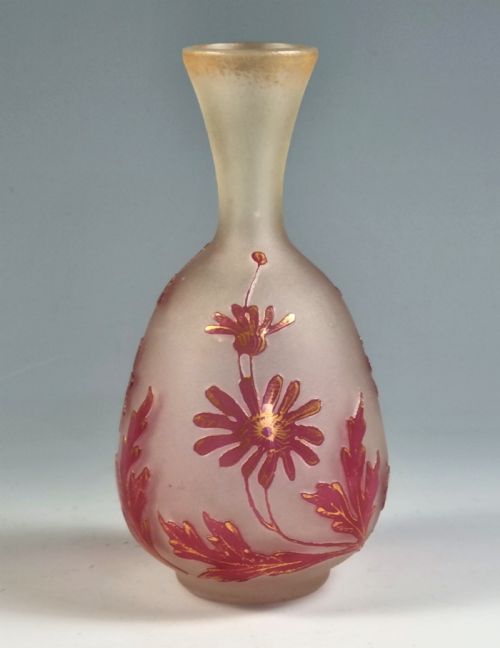 FRENCH SAINT LOUIS CAMEO GLASS VASE - ADDITIONAL PHOTO 1