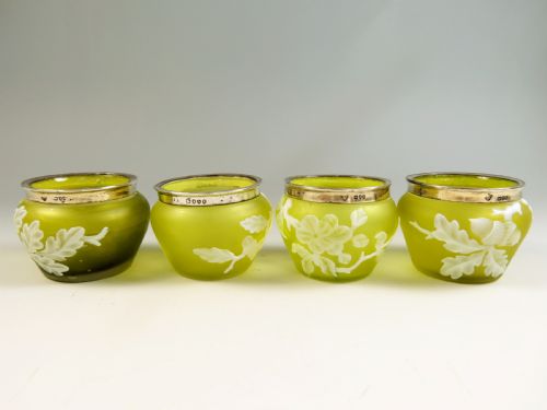 BOXED SET OF 4 THOMAS WEBB CAMEO GLASS SALTS - ADDITIONAL PHOTO 4