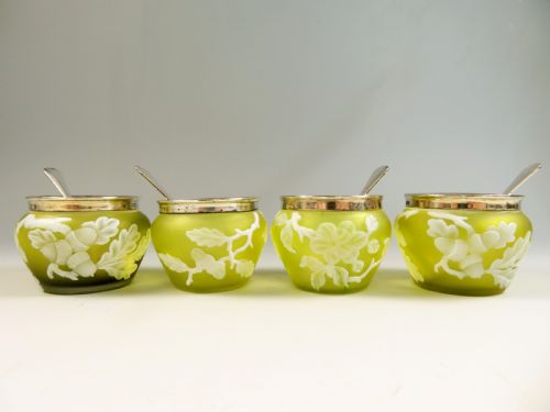 BOXED SET OF 4 THOMAS WEBB CAMEO GLASS SALTS - ADDITIONAL PHOTO 5