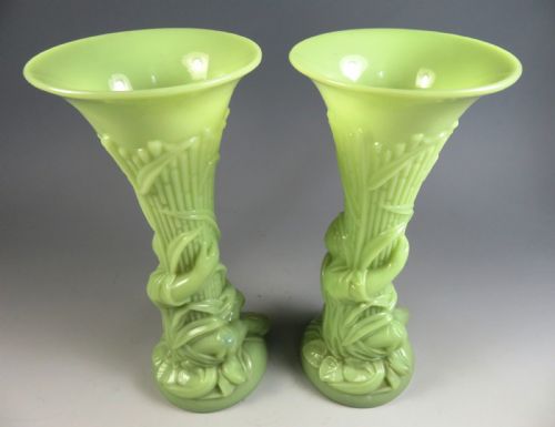 PAIR OF BACCARAT GLASS ORIENTALISM VASES - ADDITIONAL PHOTO 2