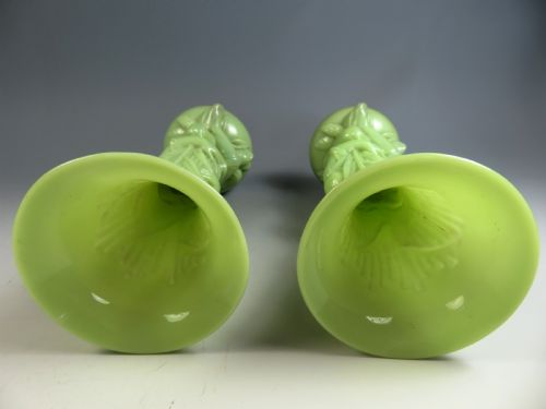 PAIR OF BACCARAT GLASS ORIENTALISM VASES - ADDITIONAL PHOTO 3