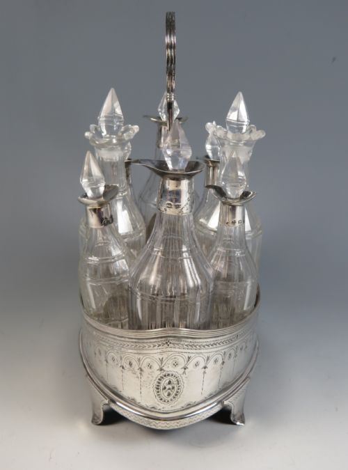 GEORGIAN HALLMARKED SILVER 8 BOTTLE CRUET SET - ADDITIONAL PHOTO 4
