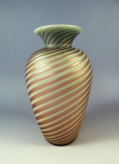 STEVENS AND WILLIAMS POMPEIAN SWIRL VERRE DE SOIE GLASS VASE - ADDITIONAL PHOTO 1