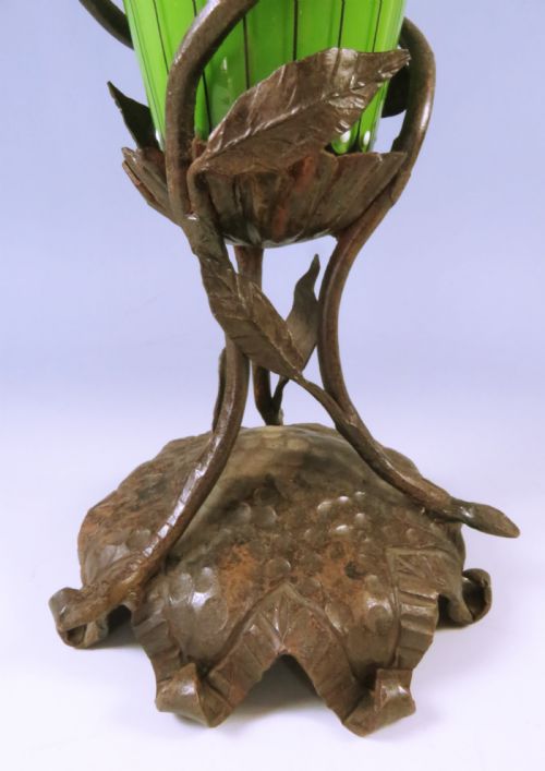 BOHEMIAN ART NOUVEAU GREEN GLASS VASE IN IRON MOUNT - ADDITIONAL PHOTO 6