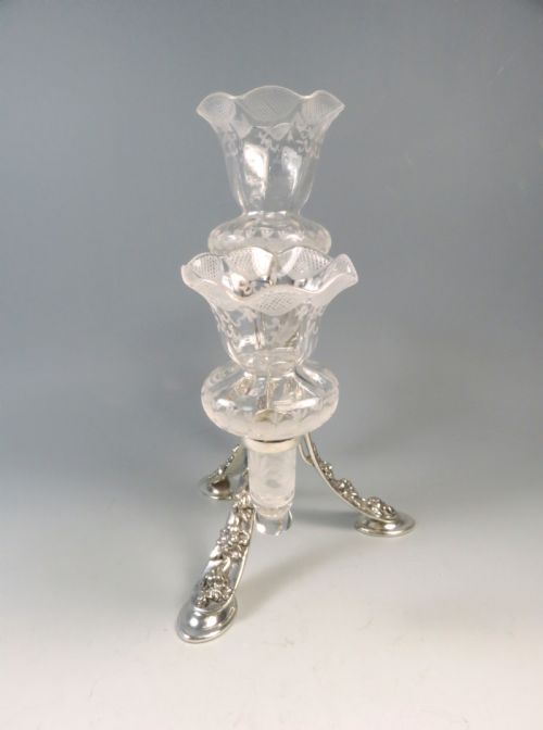 LATE VICTORIAN SILVER PLATE CUT GLASS EPERGNE WALKER HALL - ADDITIONAL PHOTO 5
