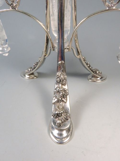 LATE VICTORIAN SILVER PLATE CUT GLASS EPERGNE WALKER HALL - ADDITIONAL PHOTO 6
