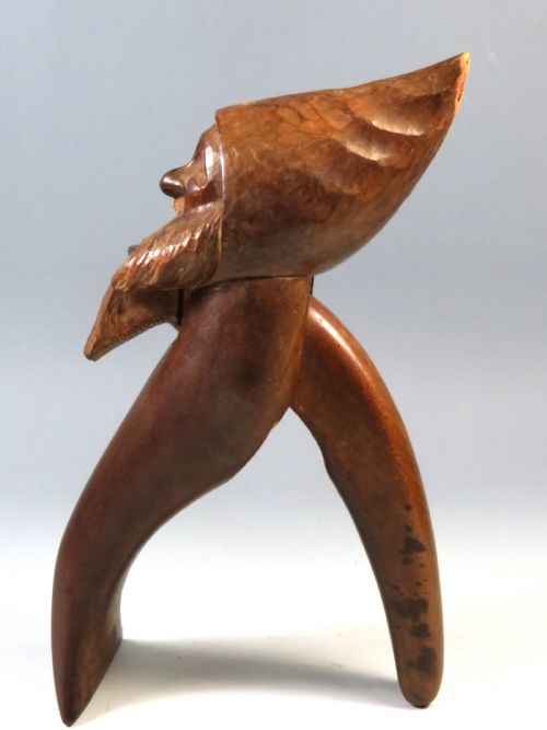 ANTIQUE 19TH C BLACK FOREST CARVED WOOD NUTCRACKERS - ADDITIONAL PHOTO 2
