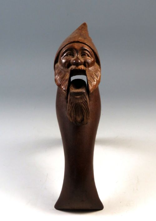 ANTIQUE 19TH C BLACK FOREST CARVED WOOD NUTCRACKERS - ADDITIONAL PHOTO 5