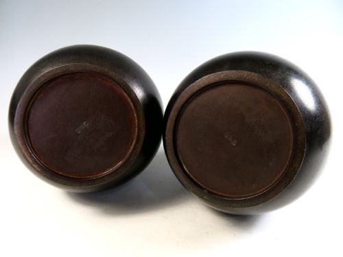 ANTIQUE PAIR OF JAPANESE BRONZE MEIJI PERIOD CHICKEN VASES BY AKASOFU GYOKO - ADDITIONAL PHOTO 7