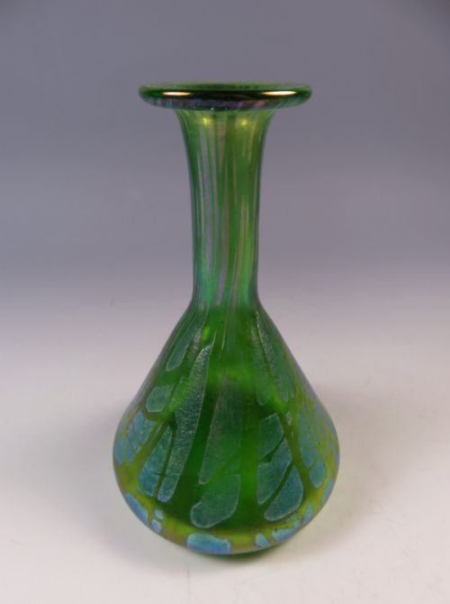 ANTIQUE ART NOUVEAU LOETZ GLASS GREEN CRETE PAMPAS VASE - ADDITIONAL PHOTO 3