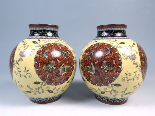 PAIR OF JAPANESE MEIJI PERIOD CLOISONNE ENAMEL VASES - ADDITIONAL PHOTO 5
