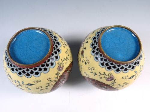 PAIR OF JAPANESE MEIJI PERIOD CLOISONNE ENAMEL VASES - ADDITIONAL PHOTO 8