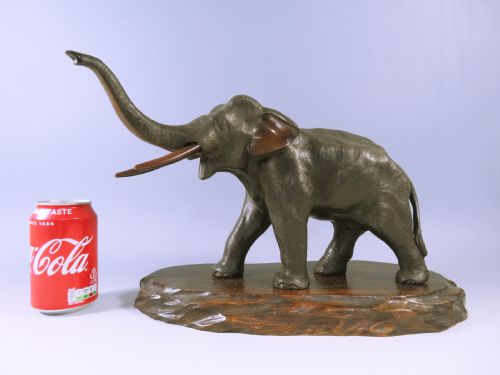 JAPANESE BRONZE MEIJI PERIOD ELEPHANT OKIMONO ON STAND - ADDITIONAL PHOTO 9
