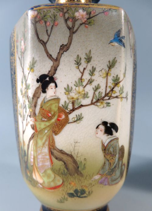 PAIR OF JAPANESE SATSUMA VASES KINKOZAN MEIJI PERIOD - ADDITIONAL PHOTO 1