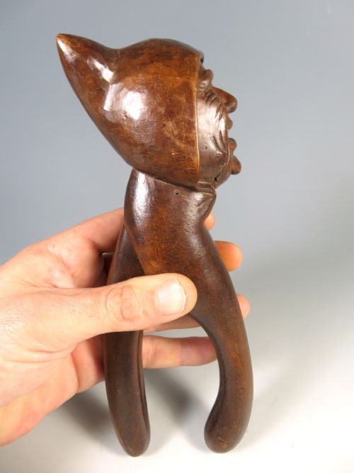 ANTIQUE BLACK FOREST CARVED WOOD NUT CRACKERS - ADDITIONAL PHOTO 4