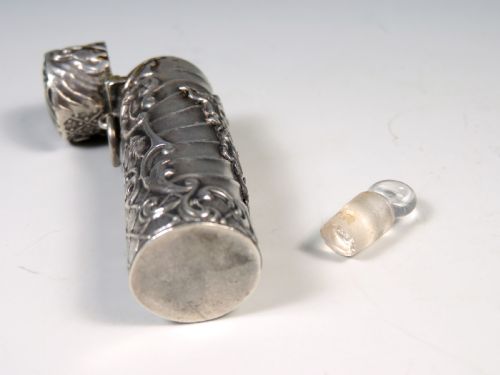 ANTIQUE FRENCH SILVER SCENT BOTTLE - ADDITIONAL PHOTO 6