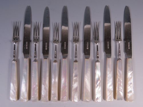 ANTIQUE ART DECO SILVER MOTHER OF PEARL DESSERT SET - ADDITIONAL PHOTO 3