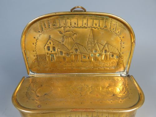 ANTIQUE DUTCH BRASS CANDLE BOX - ADDITIONAL PHOTO 1