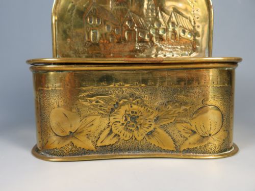 ANTIQUE DUTCH BRASS CANDLE BOX - ADDITIONAL PHOTO 2