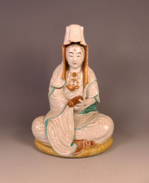 ANTIQUE JAPANESE KUTANI OKIMONO OF KANNON - ADDITIONAL PHOTO 2