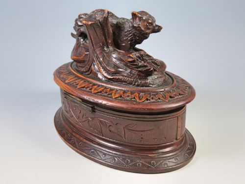 ANTIQUE BLACK FOREST CARVED WOOD FOX BOX - ADDITIONAL PHOTO 5