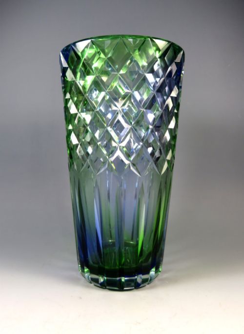 ANTIQUE STEVENS AND WILLIAMS TWO COLOUR CUT GLASS VASE - ADDITIONAL PHOTO 5