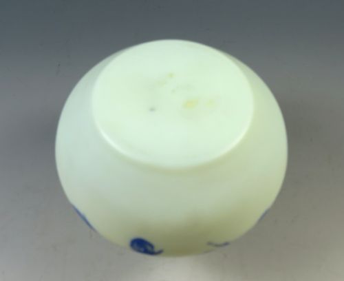 ANTIQUE HARRACH CAMEO GLASS VASE - ADDITIONAL PHOTO 7