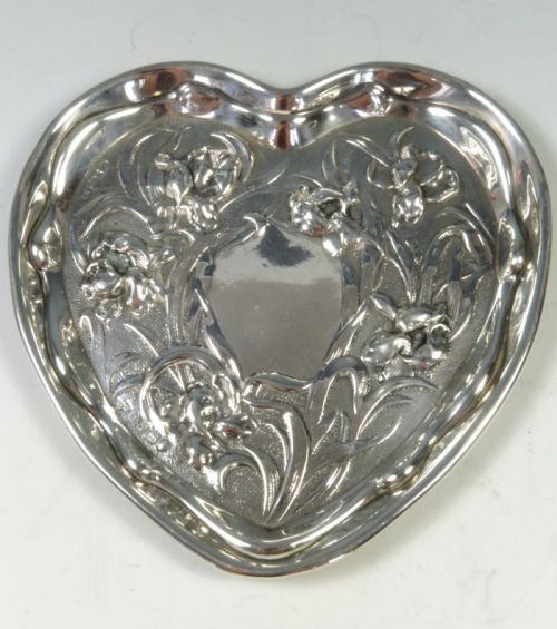 ART NOUVEAU HALLMARKED SILVER HEART SHAPED PIN TRAY - ADDITIONAL PHOTO 5