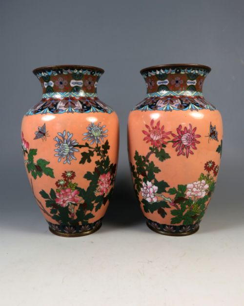 ANTIQUE PAIR JAPANESE CLOISONNE ENAMEL VASES MEIJI PERIOD - ADDITIONAL PHOTO 1