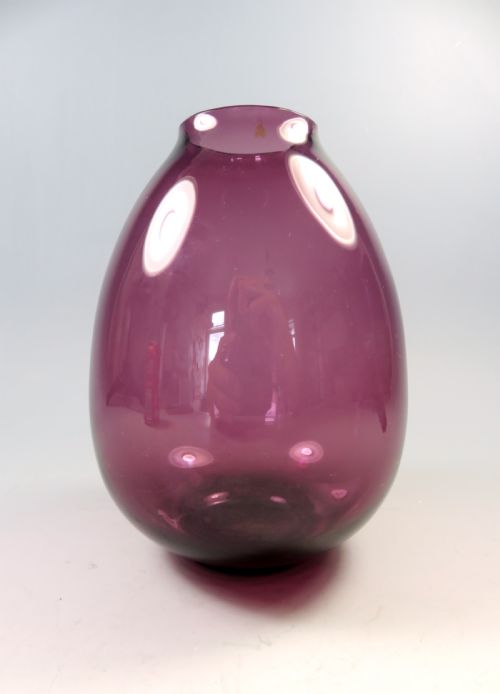 ANTIQUE LEERDAM GLASS K P C DE BAZEL MAUVE VASE - ADDITIONAL PHOTO 2