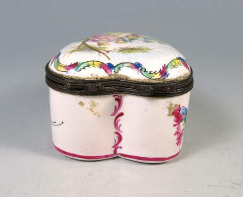 ANTIQUE HAND PAINTED ENAMEL HEART SHAPED BOX - ADDITIONAL PHOTO 4