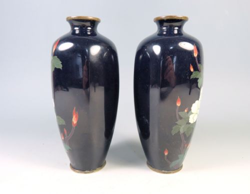 PAIR OF ANTIQUE JAPANESE CLOISONNE ENAMEL SILVER WIRE VASES - ADDITIONAL PHOTO 3