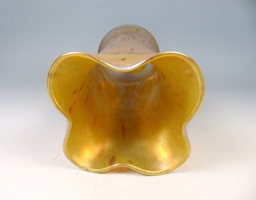 ANTIQUE LOETZ BOHEMIAN GLASS ASTRAEA VASE - ADDITIONAL PHOTO 3