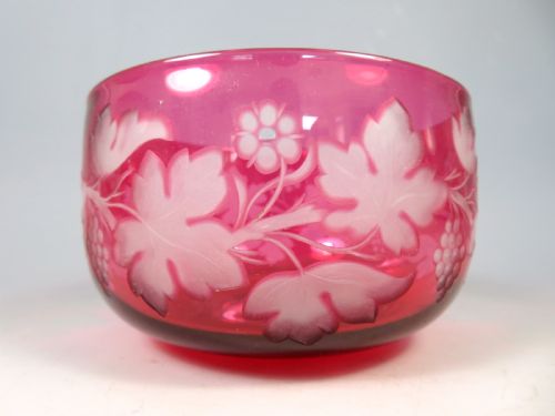 ANTIQUE STEVENS AND WILLIAMS CRANBERRY GLASS BOWL - ADDITIONAL PHOTO 2