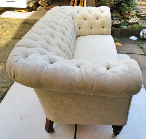 ANTIQUE BUTTON BACK CHESTERFIELD SOFA COPE AND COLLINSON - ADDITIONAL PHOTO 9