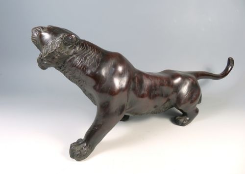 ANTIQUE JAPANESE MEIJI PERIOD BRONZE TIGER OKIMONO - ADDITIONAL PHOTO 4