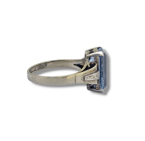 ART DECO PLATINUM GOLD AQUAMARINE SINGLE STONE RING - ADDITIONAL PHOTO 3