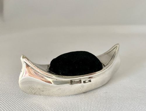 Silver Canoe Pin Cushion. Birm 1903.