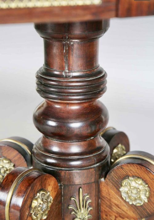 HIGH REGENCY ROSEWOOD AND BRASS INLAID SOFA TABLE - ADDITIONAL PHOTO 4
