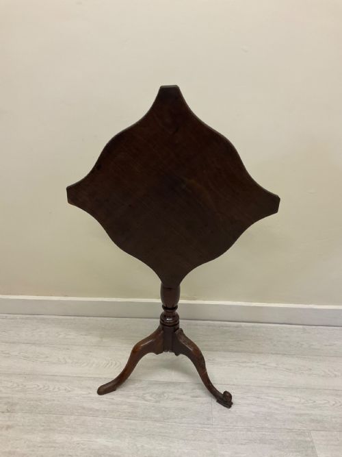 Victorian snap top side table 