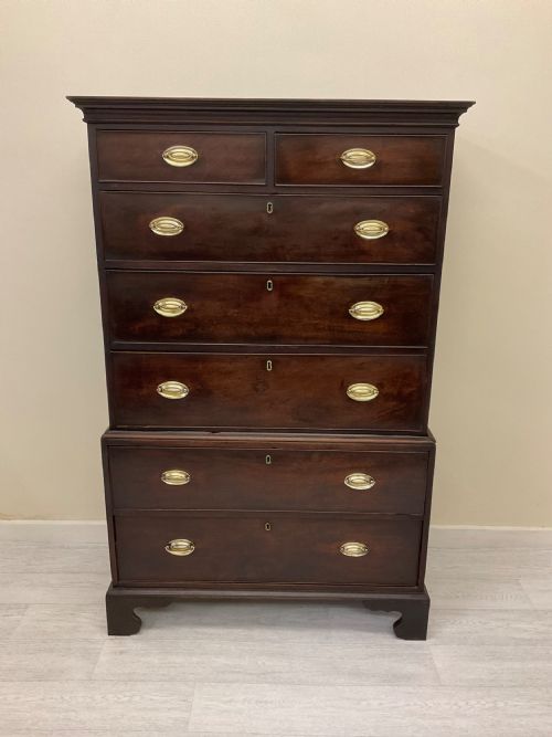 Mid 18th century Georgian chest on chest