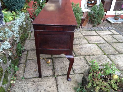 CABRIOLE LEG DRESSER BASE - ADDITIONAL PHOTO 3